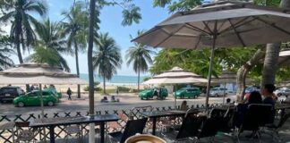 คาเฟ่ริมทะเลบางแสน ถ่ายรูปสวยมุมลับคนไม่เยอะ